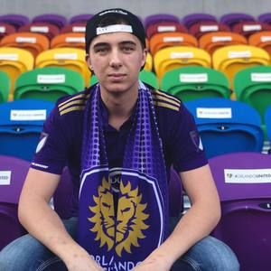 Meet your Posher, Chris